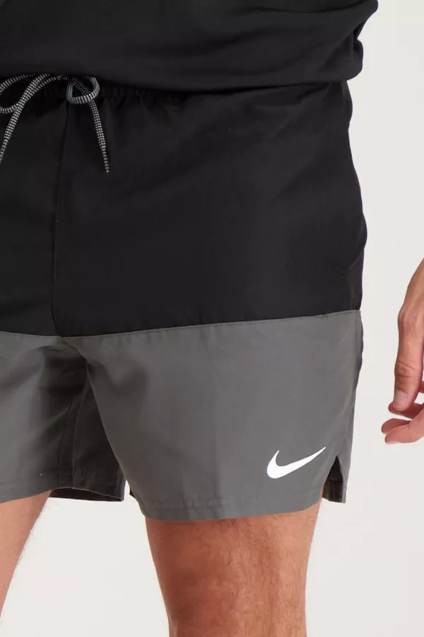 Short maillot bicolore doublé en mesh avec logo devant Nike