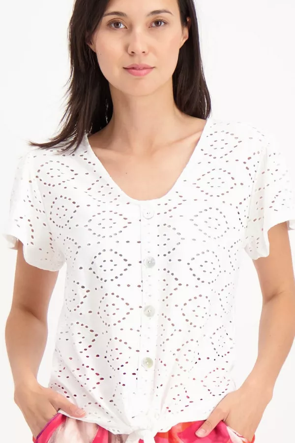 Blouse ajourée avec boutons décoratifs et nœud Esqualo