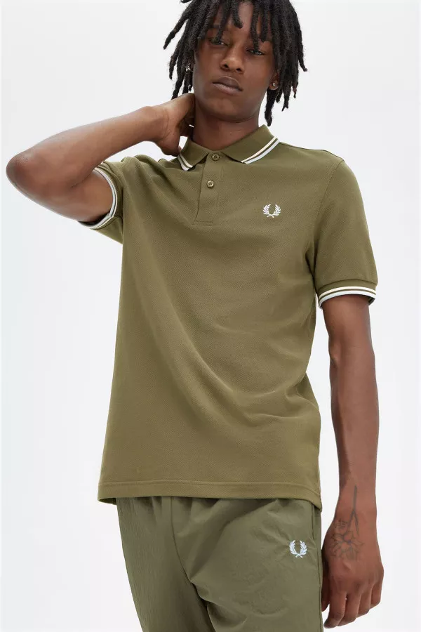 Polo uni en coton piqué avec logo brodé Fred Perry