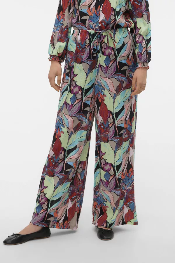 Pantalon ample imprimé feuilles GAJA Vero Moda