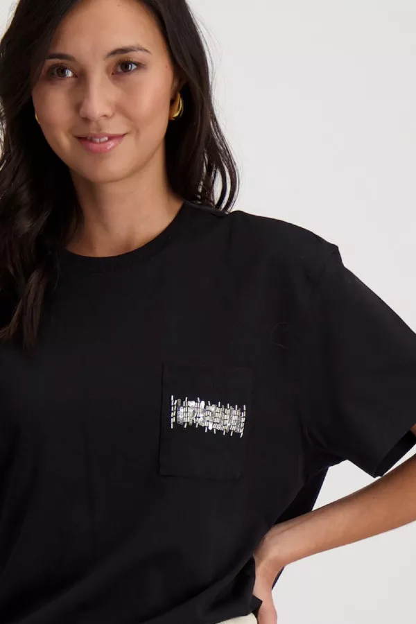 T-shirt uni avec poche poitrine et perles Only