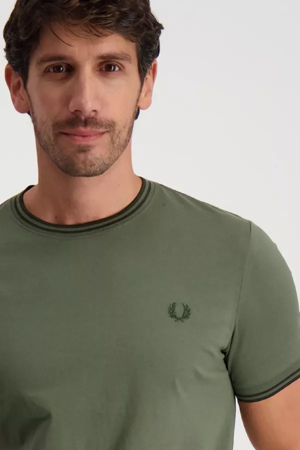 T-shirt uni en coton avec logo brodé Fred Perry