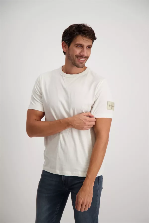 T-shirt en coton avec logo brodé sur la manche Calvin klein