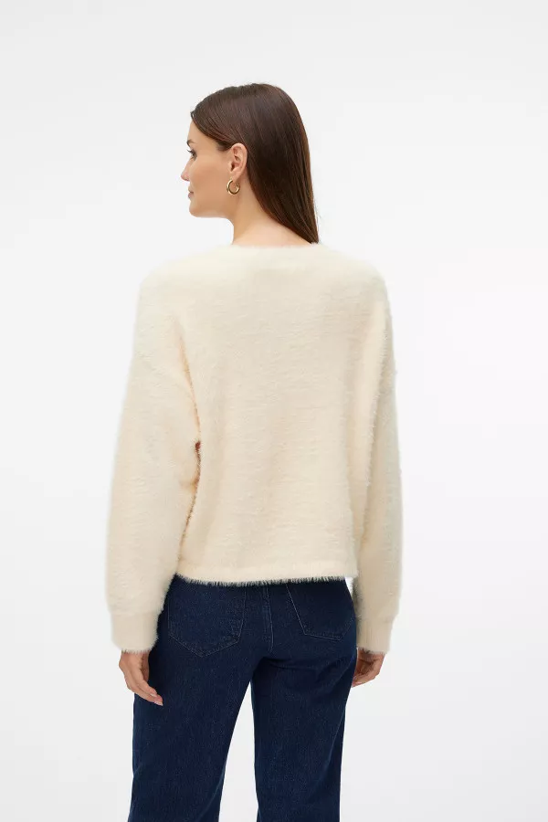 Pull manches longues en maille poilue Vero Moda